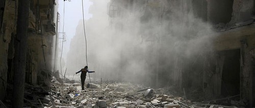 L'armée syrienne avance dans Alep - ảnh 1